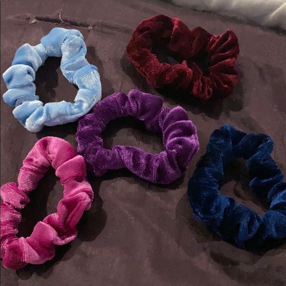 Scrunchie Set!